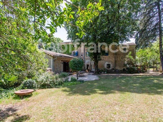 Vente Maison 15 pièces 525 m2 Saint Sébastien d'Aigrefeuille
