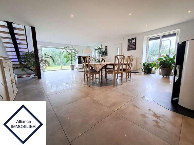 Vente maison 16 pièces Montauban de Bretagne 35