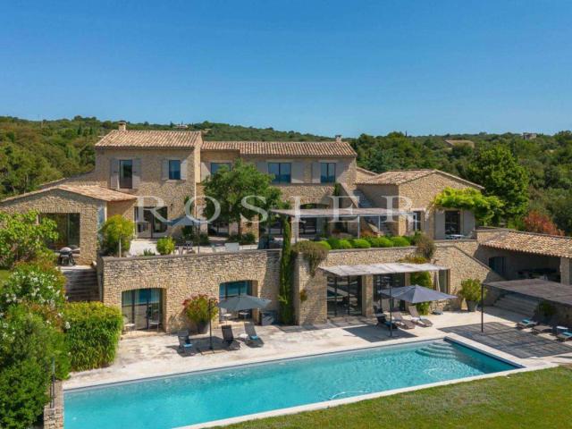Vente maison 16 pièces Gordes 84
