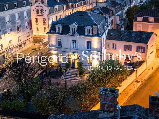 Vente maison 16 pièces Périgueux 24