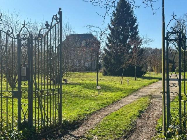 Vente maison 16 pièces Saint Gatien des Bois 14