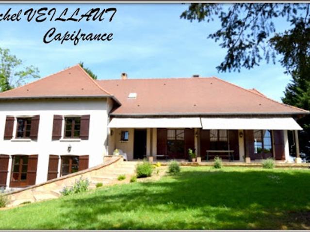Vente Maison 16 pièces 365 m2 Cronat