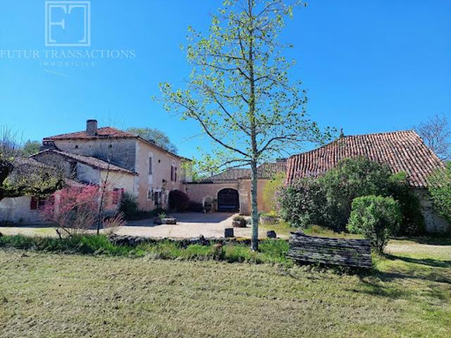 Vente Maison 16 pièces 390 m2 Mareuil