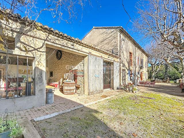 Vente Maison 16 pièces 445 m2 Carpentras