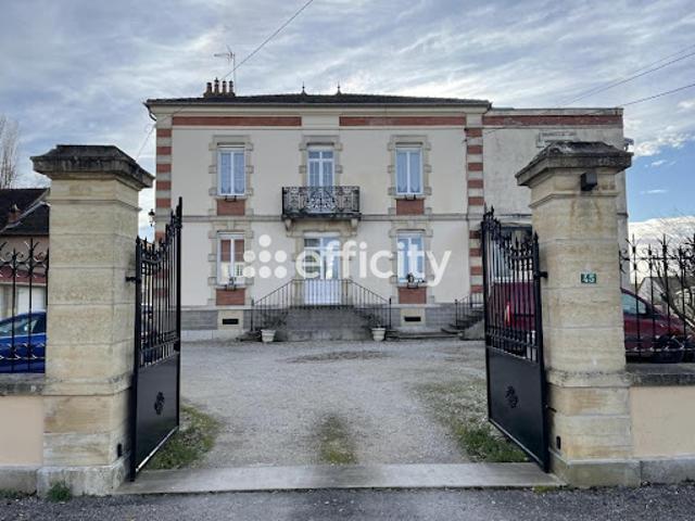 Vente Maison 16 pièces 430 m2 Fresne Saint Mamès
