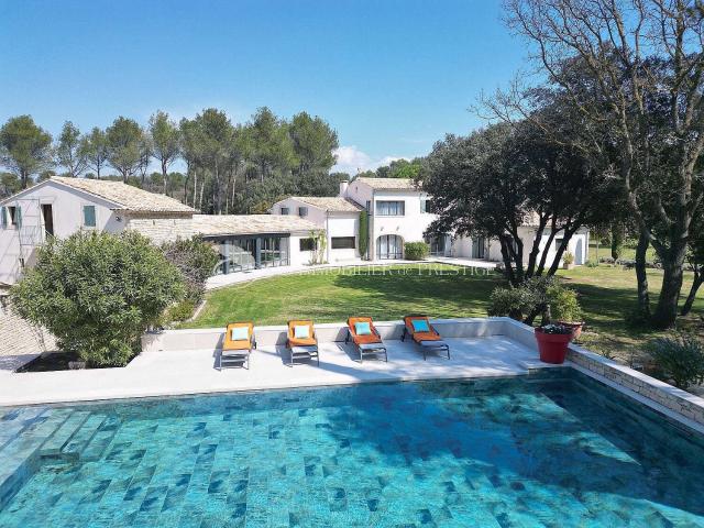 Vente maison 17 pièces L'Isle sur la Sorgue 84