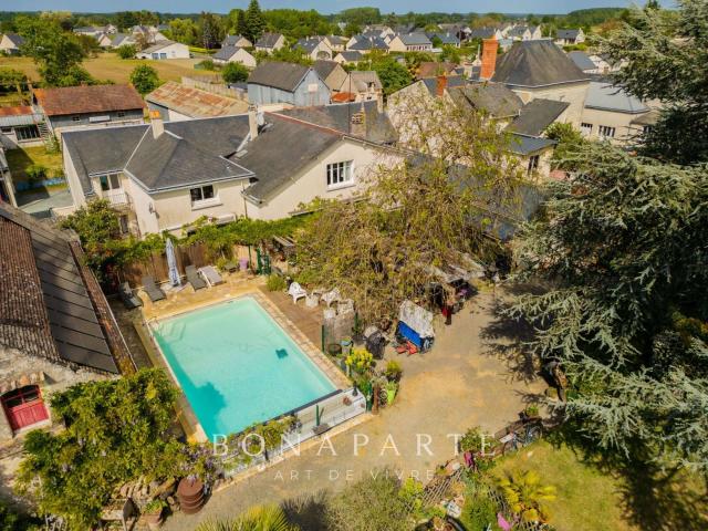 Vente maison 17 pièces Vernoil le Fourrier 49