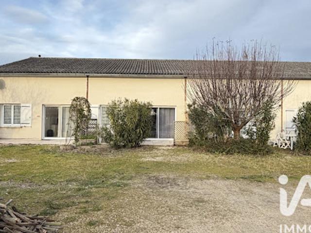 Vente Maison 17 pièces 350 m2 Jonzac
