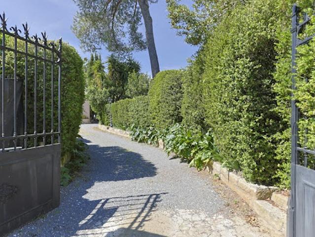 Vente Maison 17 pièces 390 m2 Vérargues