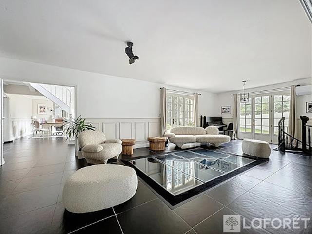 Vente Maison 17 pièces 447.99 m2 Aire sur la Lys