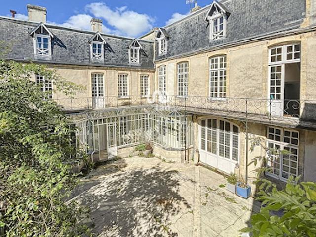 Vente Maison 17 pièces 416 m2 Bayeux