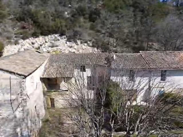 Vente Maison 17 pièces 530 m2 Entrechaux
