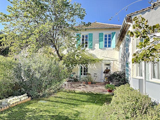 Vente Maison 17 pièces 684 m2 Roujan