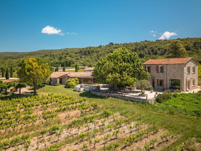 Vente Maison 17 pièces 610 m2 Bédoin