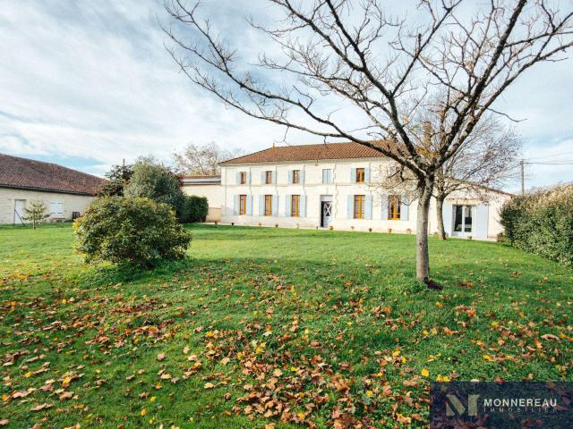 Vente maison 19 pièces Baignes Sainte Radegonde 16
