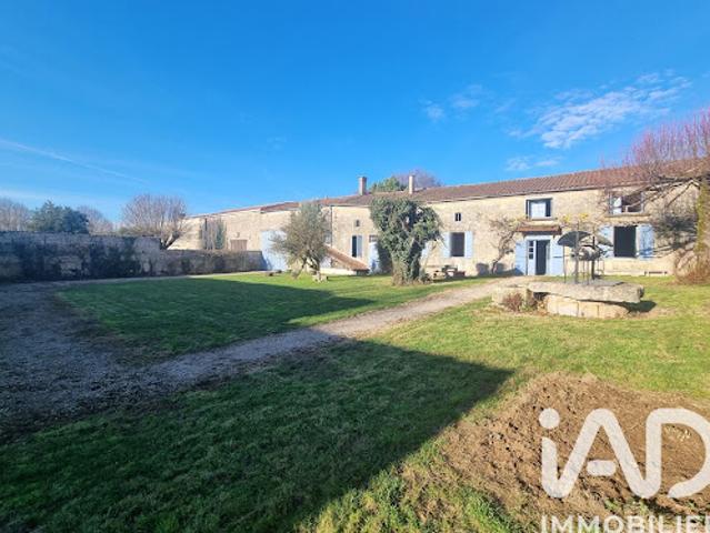 Vente Maison 19 pièces 560 m2 Melleran