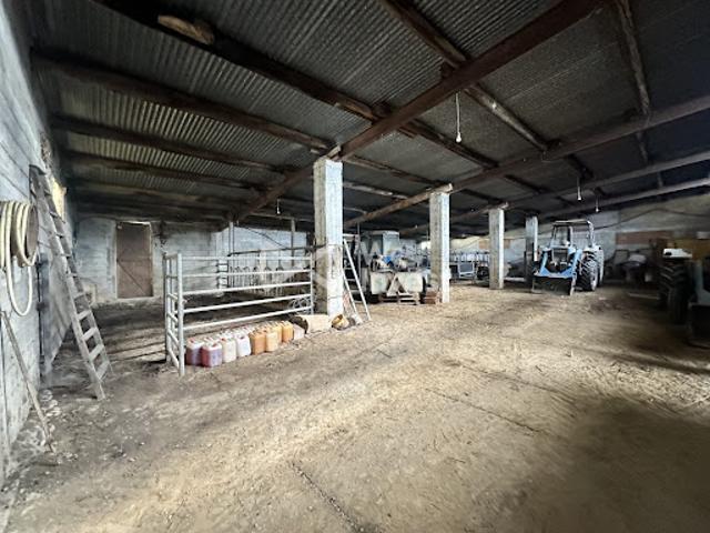 Vente Maison 1 pièce 410 m2 Villefloure