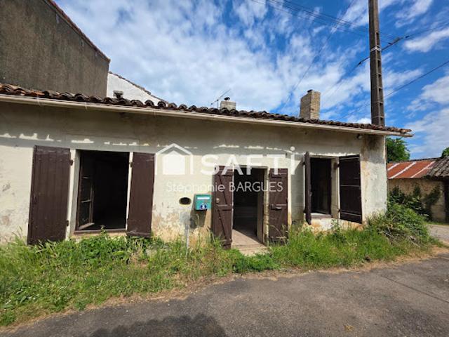 Vente Maison 1 pièce 45 m2 Lusignan