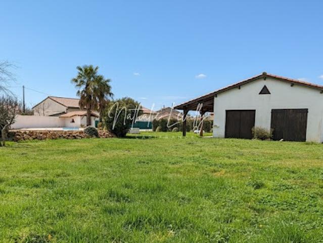 Vente Maison 1 pièce 77 m2 Lavernose Lacasse