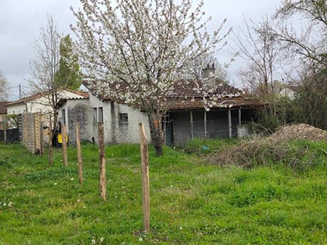 Vente Maison 1 pièce 0 m2 Saint Seurin sur l'Isle