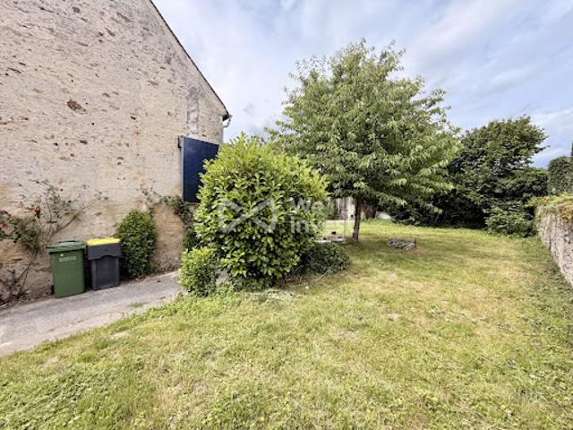 Vente Maison 1 pièce 100 m2 Saint Germain sous Doue