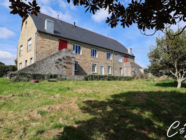 Vente Maison 1 pièce 300 m2 Peumérit