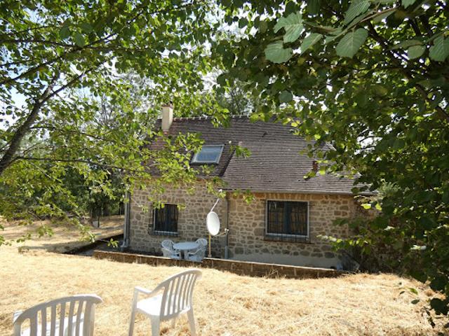 Vente Maison 1 pièce 32 m2 Saint Médard la Rochette