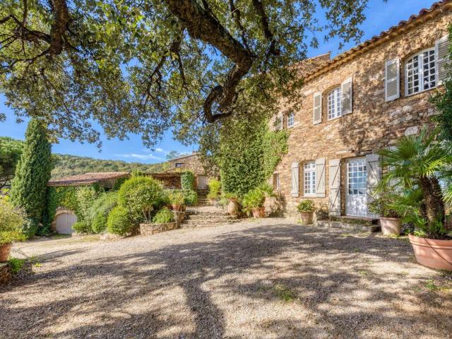 Vente maison 1 pièce La Garde Freinet 83
