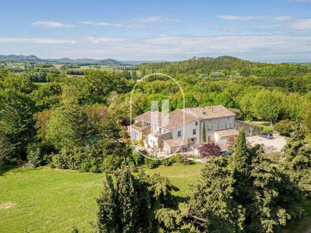Vente maison 20 pièces Pont de Barret 26