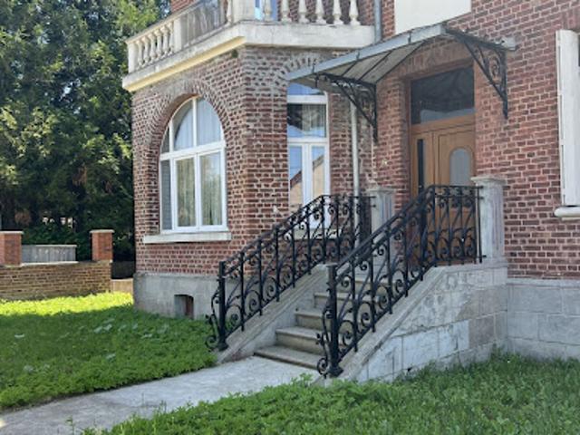 Vente Maison 20 pièces 470 m2 Vendhuile