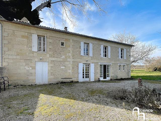 Vente Maison 20 pièces 615 m2 Naujan et Postiac