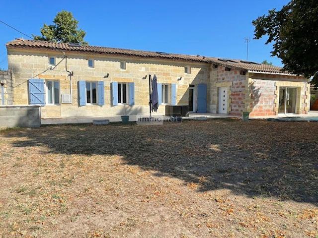 Vente Maison 212 m2 Saint Médard de Guizières