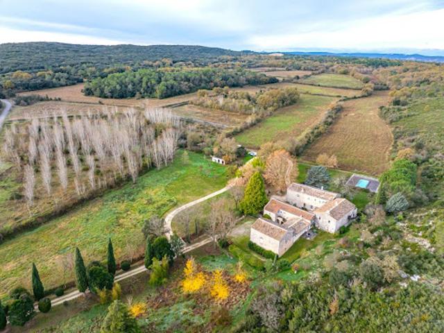 Vente Maison 21 pièces 698 m2 Sainte Anastasie