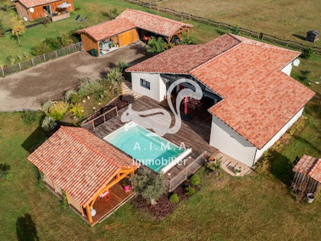 Vente Maison 6 pièces 0 m2 Salles