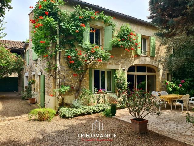 Vente maison 240 M2 parcelle de750m² piscine 8*4 calme sans vis