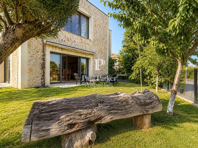 Vente Maison 240m2 FLOIRAC 33270