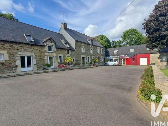 Vente maison 29 pièces Saint Caradec 22