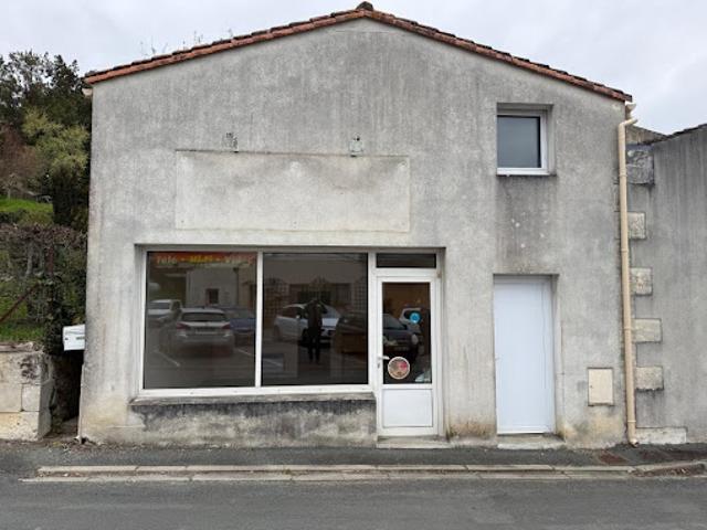 Vente Maison 2 pièces 120 m2 Saint Césaire