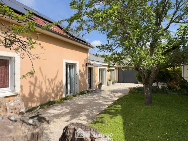 Vente Maison 6 pièces 130 m2 Avrille