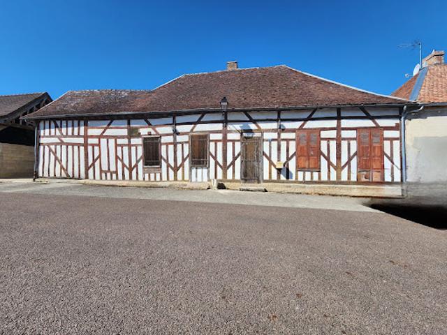 Vente Maison 2 pièces 140 m2 Fresnoy le Château
