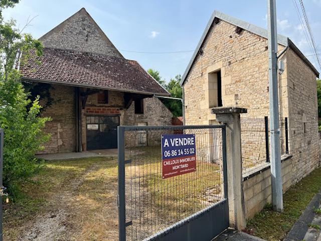 Vente Maison 2 pièces 140 m2 Touillon