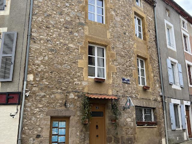 Vente Maison 2 pièces 32.7 m2 Confolens