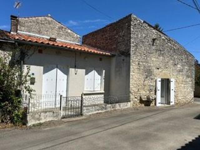 Vente Maison 2 pièces 56 m2 Dampierre sur Boutonne