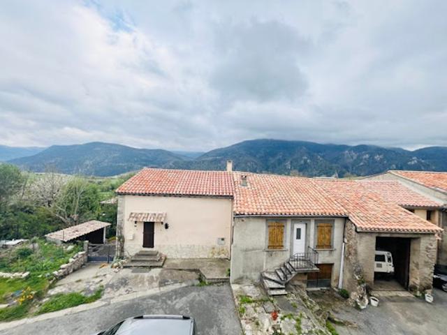 Vente Maison 2 pièces 63 m2 Le Clat