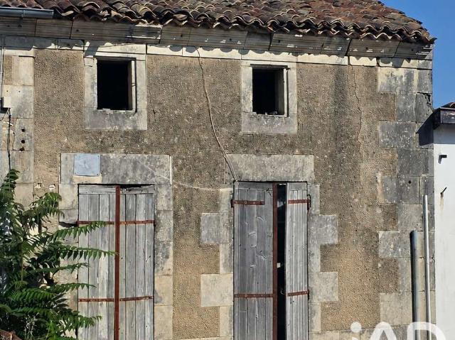 Vente maison 2 pièces Coux 17