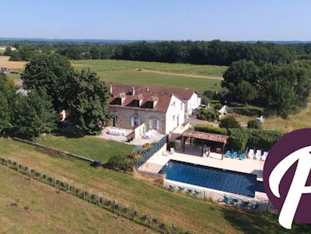 Vente Maison 38 pièces 850 m2 Gageac et Rouillac