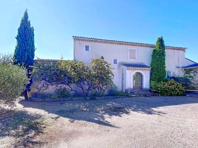 Vente maison 7 Pièce s 230m² Maillane