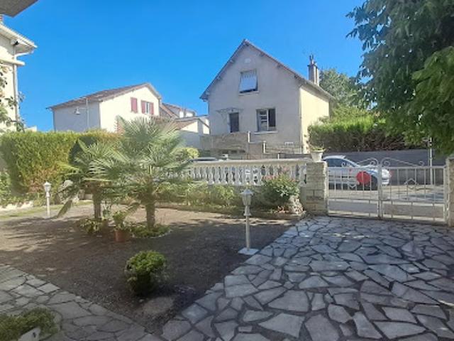 Vente Maison 7 pièces 0 m2 Boulazac Isle Manoire