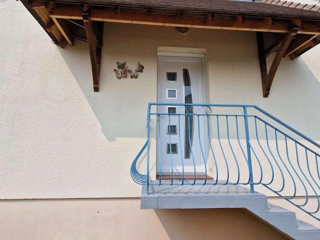 Vente Maison 7 pièces 107 m2 Spay