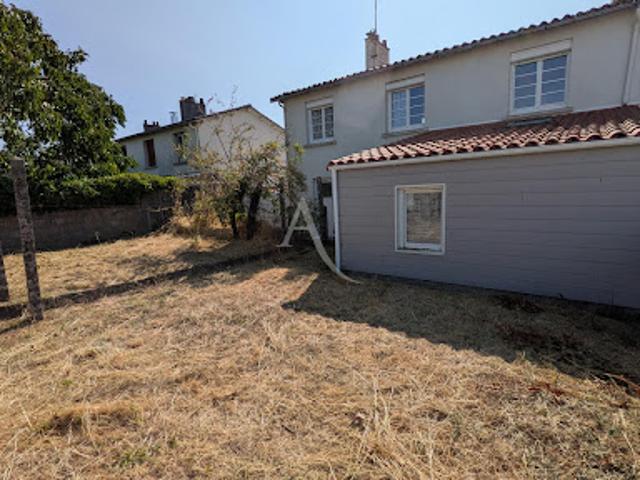 Vente Maison 7 pièces 108 m2 La Roche sur Yon